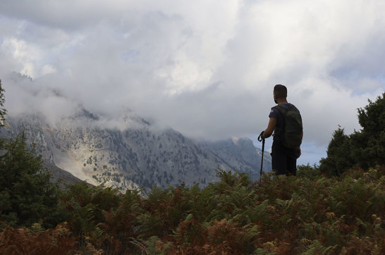 Hiking Mount Pyxarias Evia Greece 10