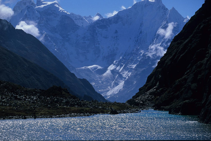 10 GOKYO TREK 01Sitegallery