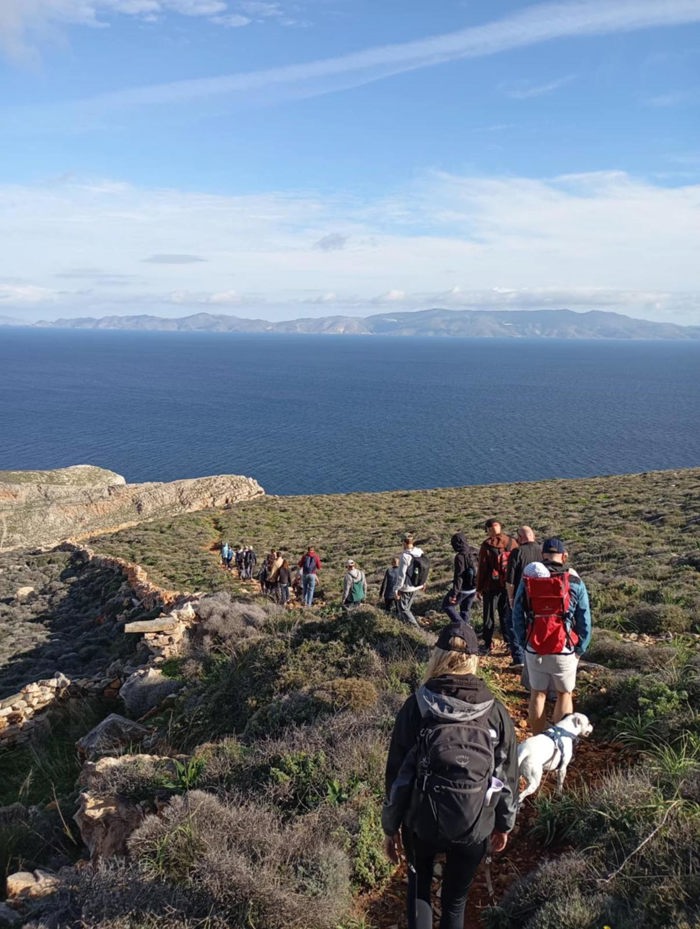 Halandriani and Kastri Syros hiking photo