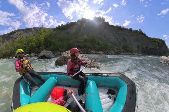VID 20250522 101742 00 009 2025 07 03 11 12 55 Screenshot Rafting Arachthos Tzoumerka Site Gallery