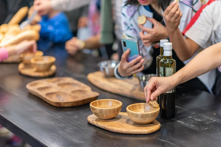Olive Oil Tasting 1