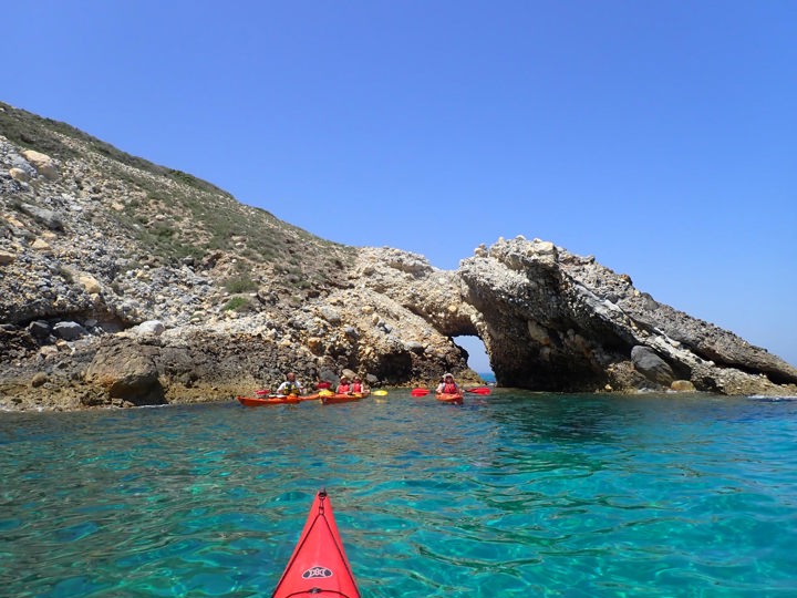 P5081786 Naxos Sea Kayak Amitis