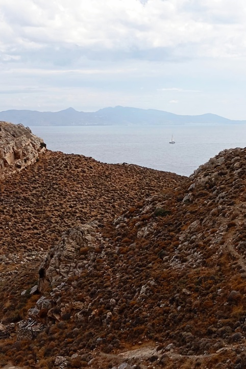 Kastri archaeological route in Syros