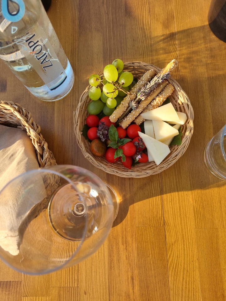 20250718 192907 Country Hike Syros Wine Tasting Sitegallery