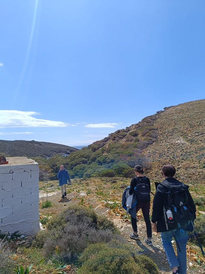 Apano Meria hiking photo