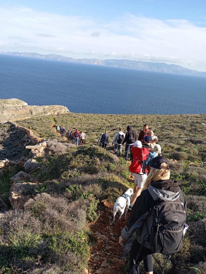 Kastri Syros archaeological hiking photo
