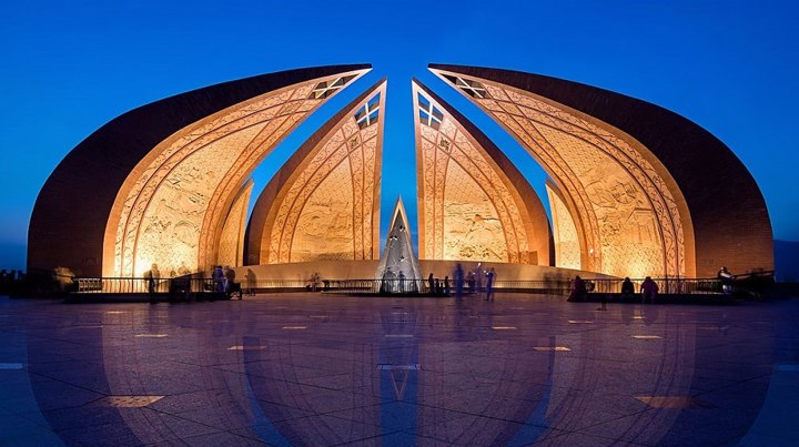 DAY 01 Pakistan Monument