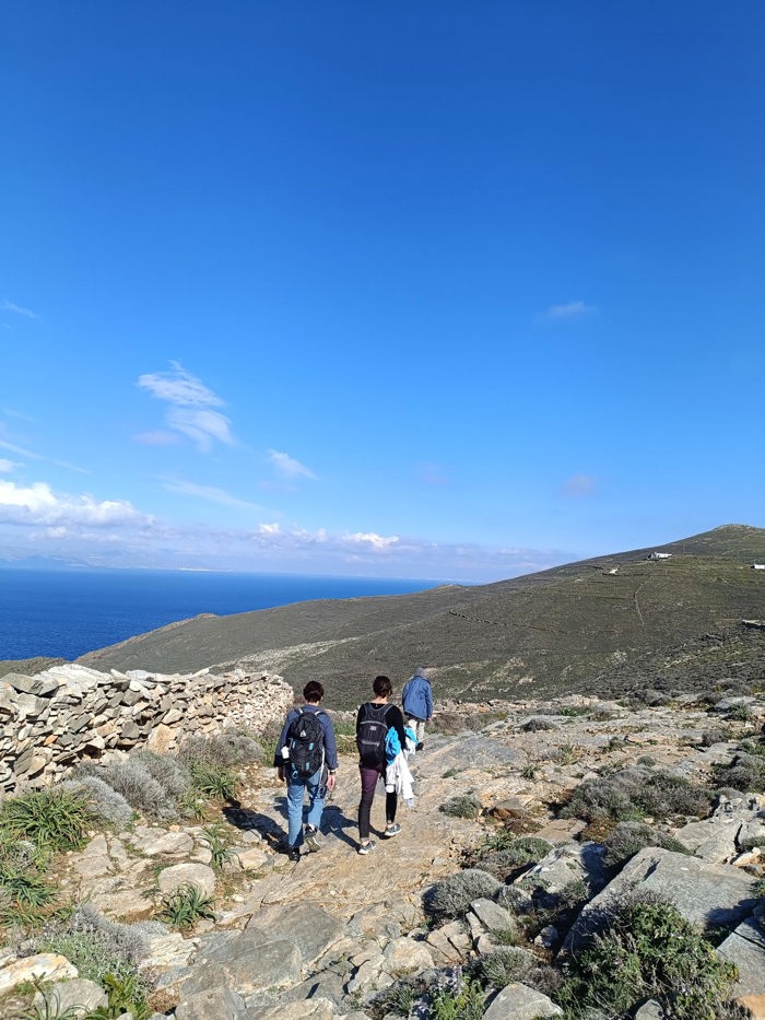 Hiking exploration Apano Meria photo